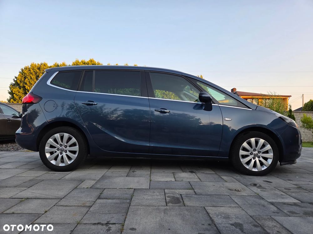 Opel Zafira - 8