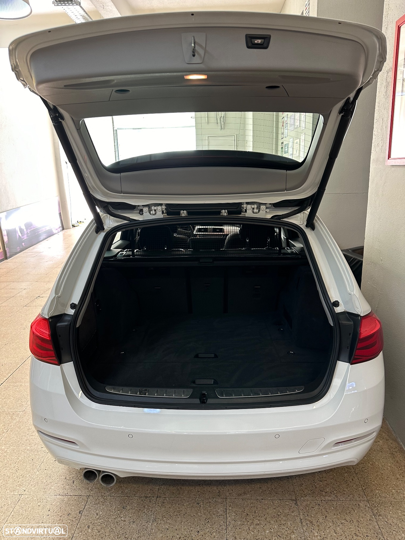 BMW 320 d Touring Aut. Efficient Dynamics Edition - 6