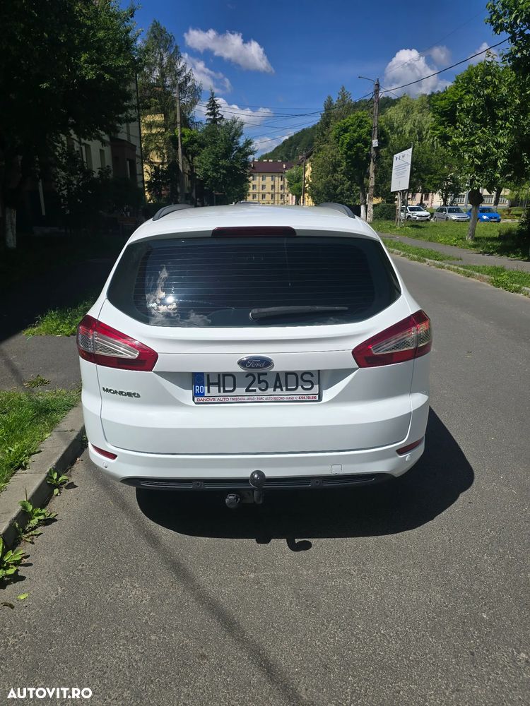 Ford Mondeo 2.0 TDCI PowerShift Business Class - 4