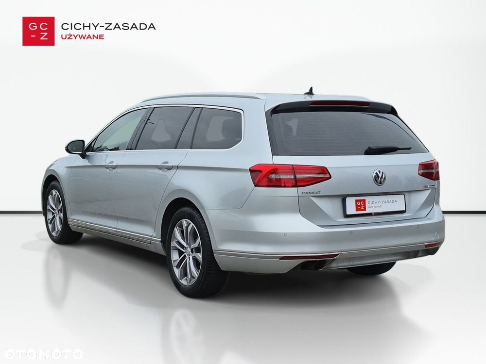 Volkswagen Passat Variant 1.8 TSI BMT Highline DSG - 3