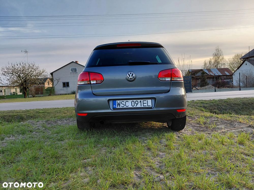 Volkswagen Golf 1.2 TSI DSG Comfortline - 6