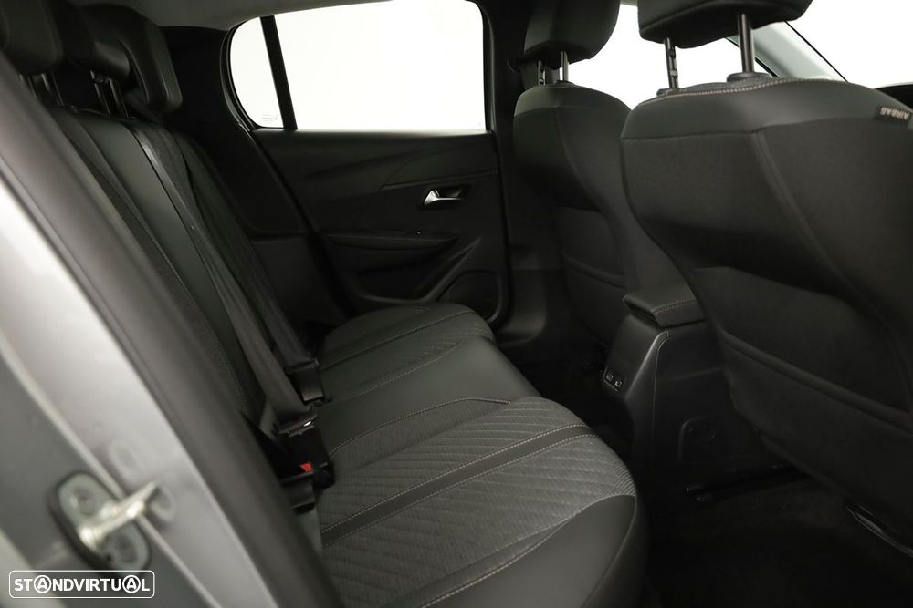 Peugeot 208 1.2 PureTech Allure - 22