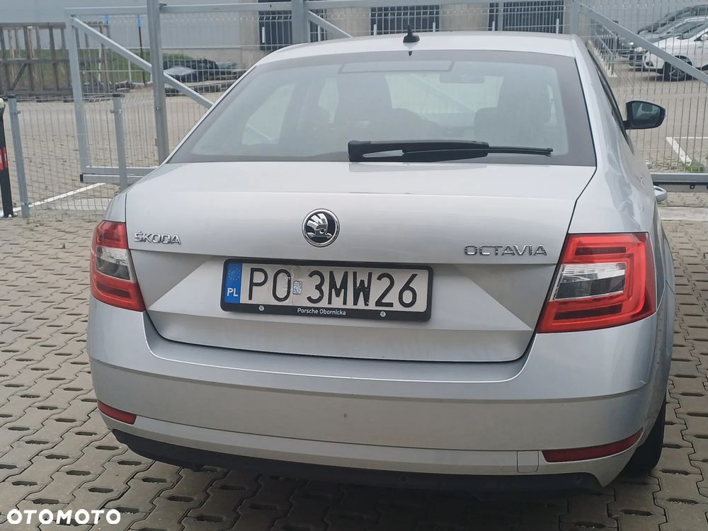 Skoda Octavia 1.6 TDI Active - 3