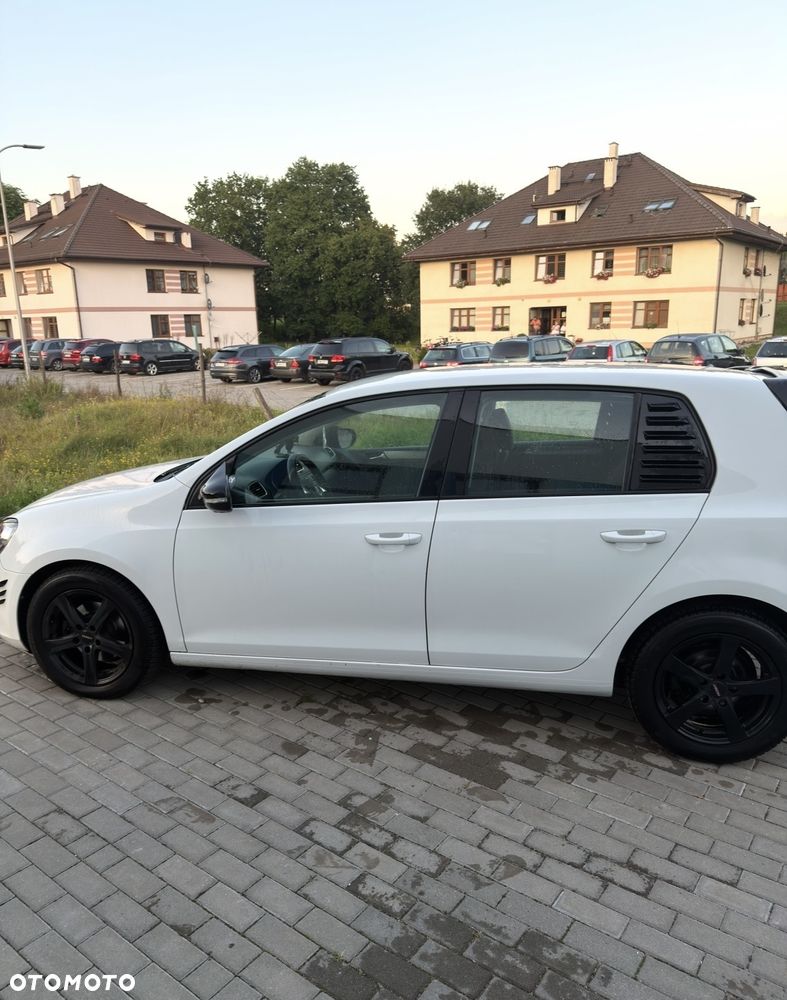 Volkswagen Golf 1.6 TDI Trendline - 6
