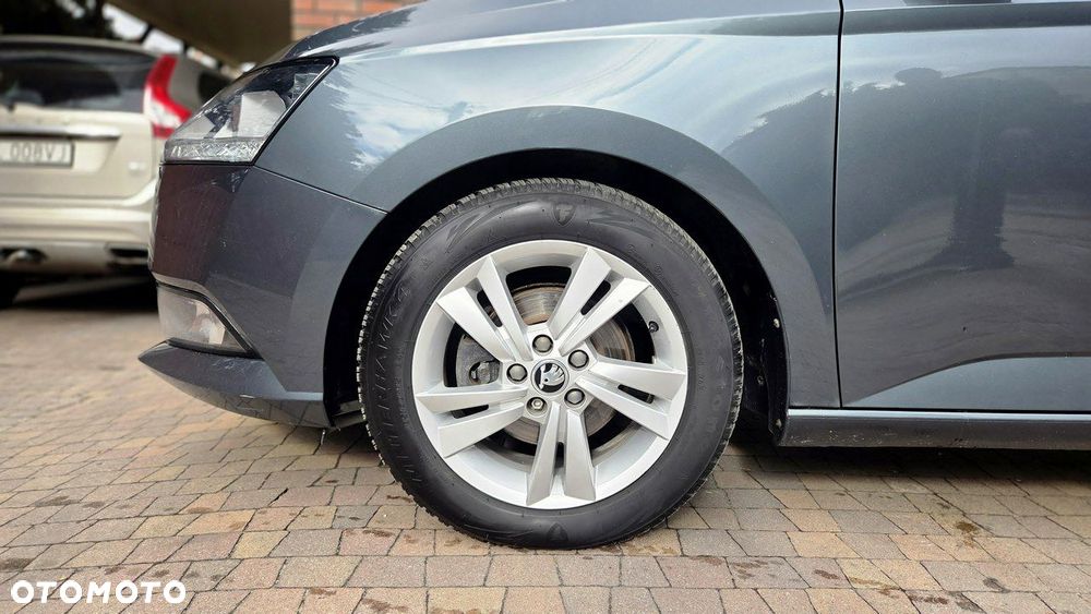 Skoda Fabia 1.0 TSI Ambition - 25