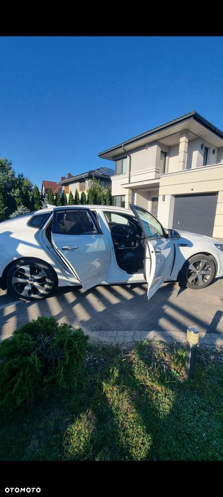 Kia Optima - 5