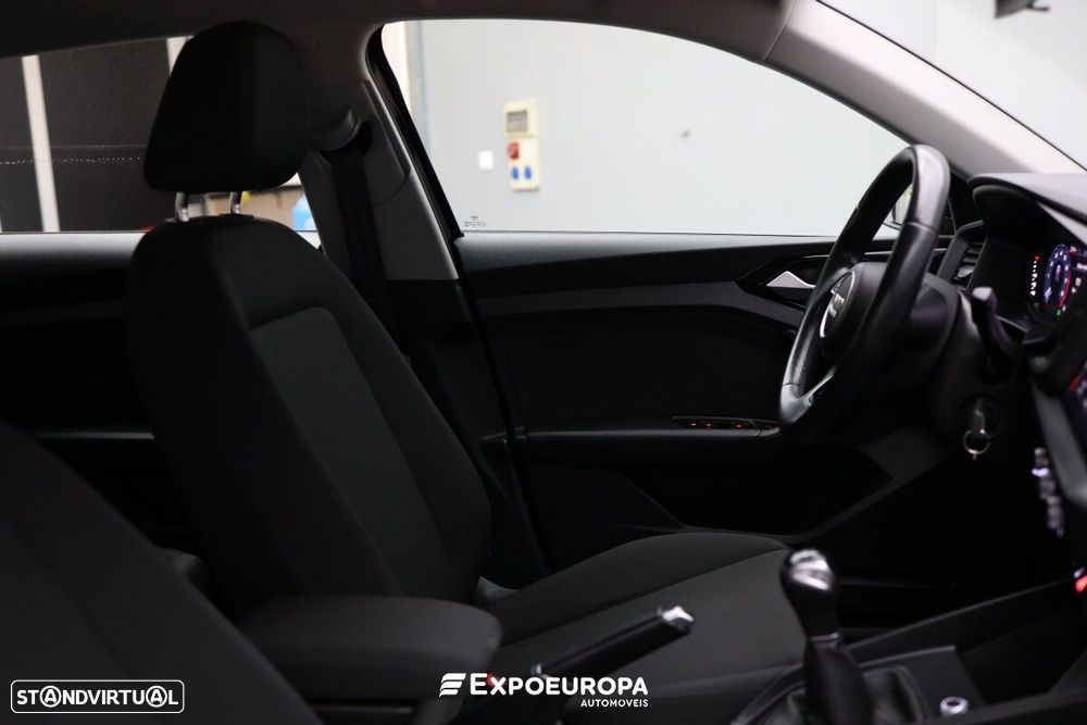 Audi A1 Sportback 25 TFSI SE Business - 28