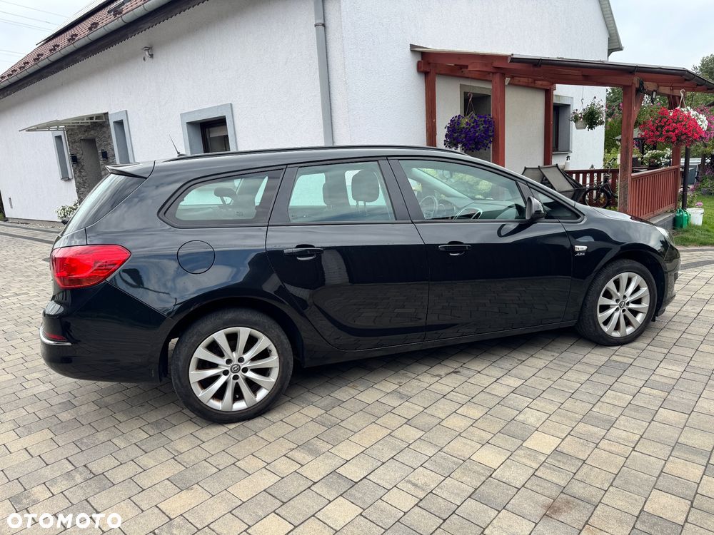 Opel Astra - 9