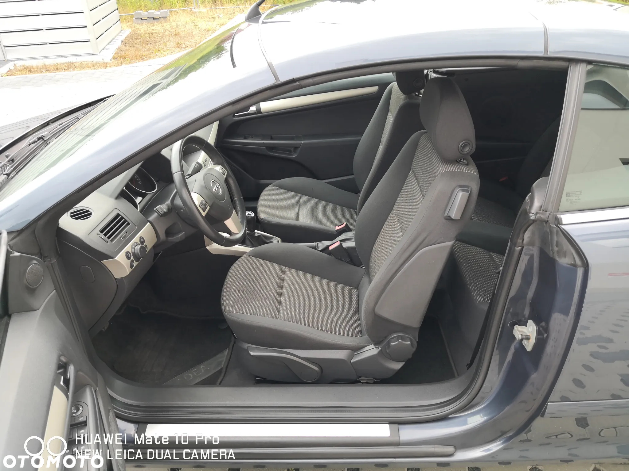 Opel Astra TwinTop 1.8 Cosmo - 6