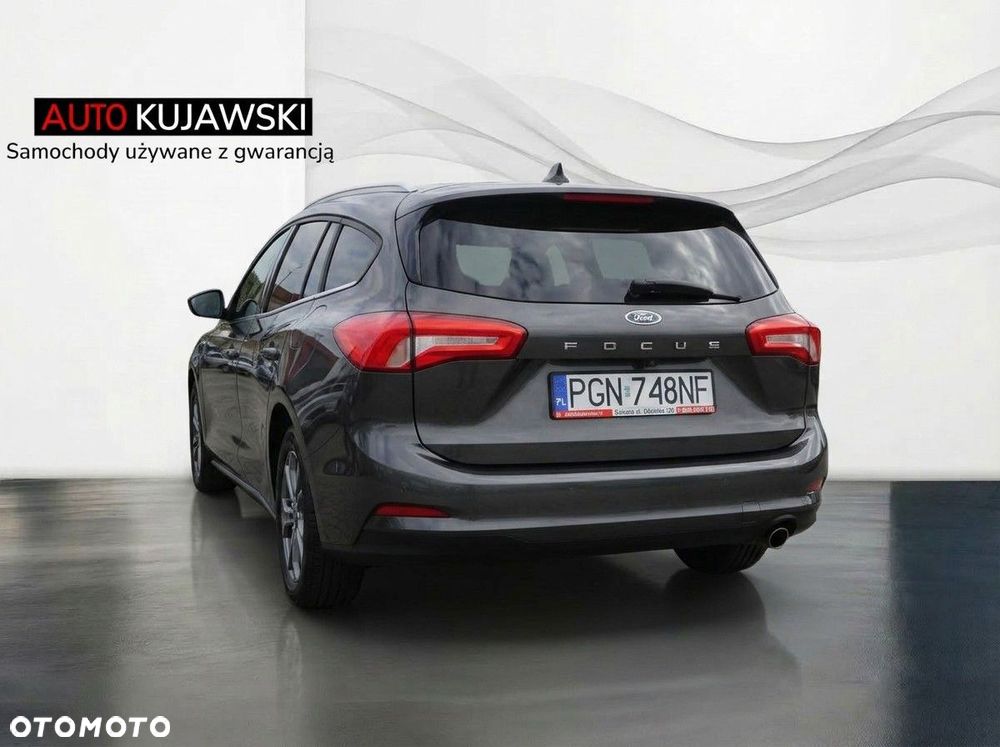 Ford Focus 1.0 EcoBoost Titanium - 4