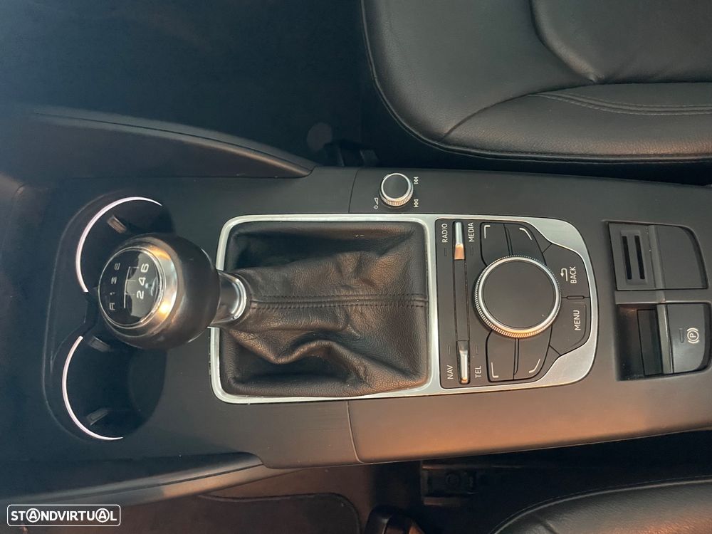 Audi A3 1.2 TFSI Ambiente - 13