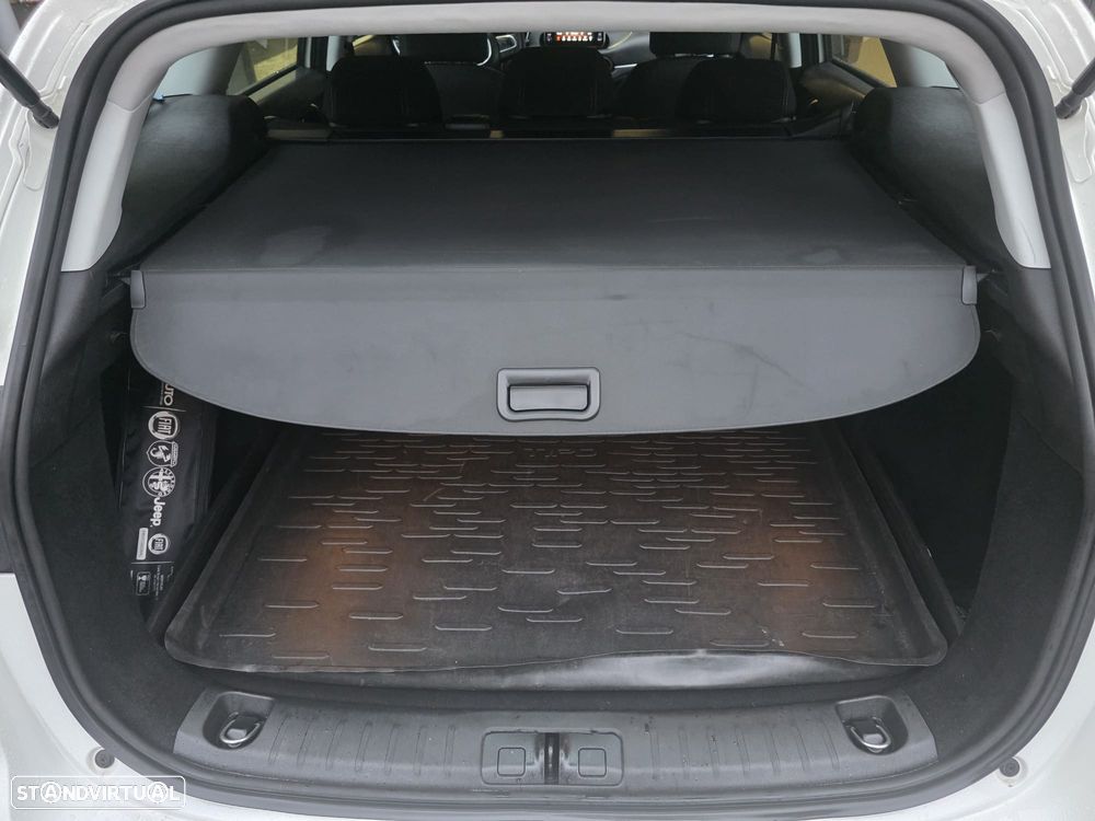 Fiat Tipo Station Wagon 1.4 T-Jet Easy - 14