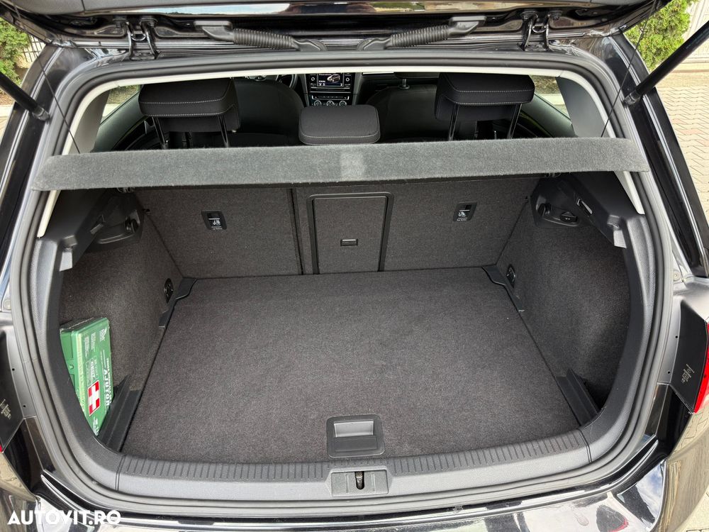 Volkswagen Golf 2.0 TDI 4Motion BMT Comfortline - 13