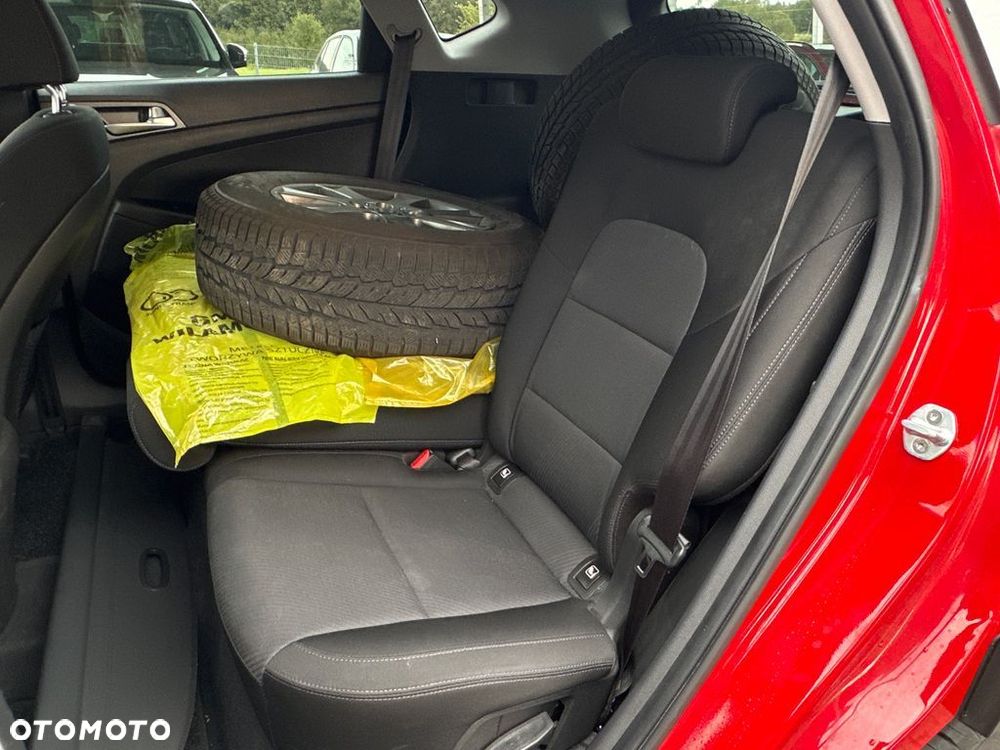 Hyundai Tucson 1.6 GDI BlueDrive Classic 2WD - 23