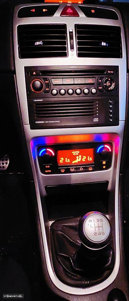 Peugeot 307 CC HDi FAP 135 JBL - 11