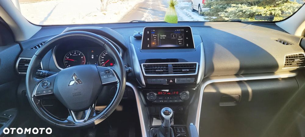 Mitsubishi Eclipse Cross 1.5 T GPF Invite Plus - 4