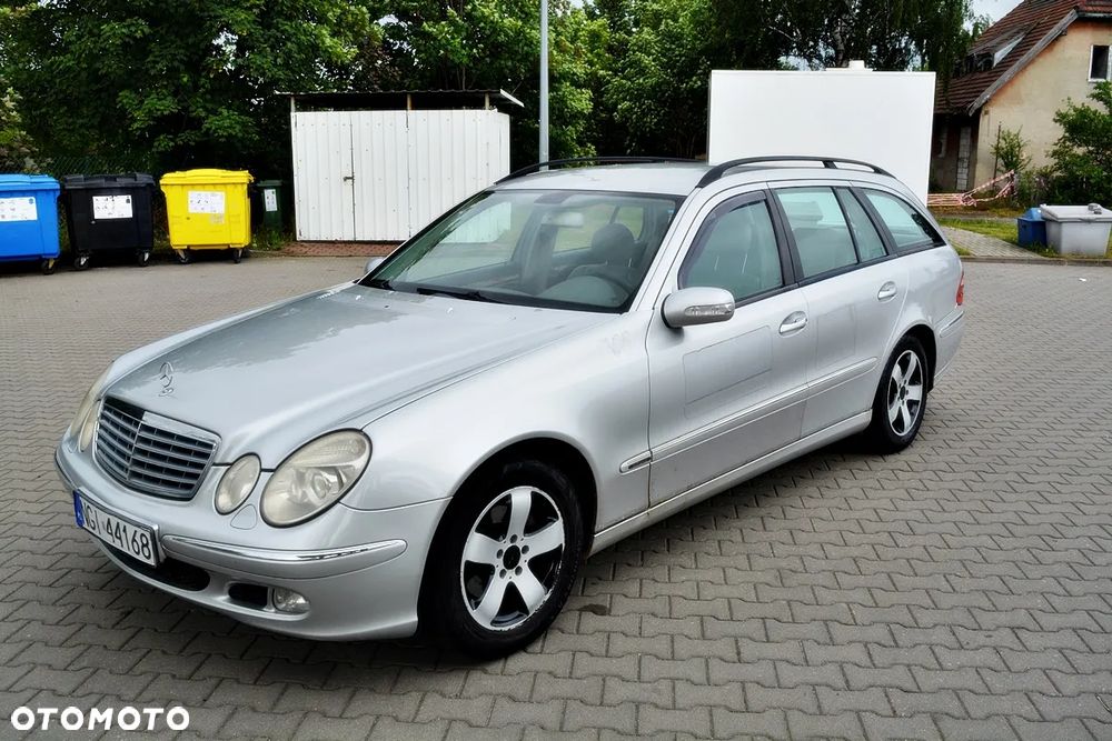 Mercedes-Benz Klasa E 200 Kompressor Automatik Classic - 9