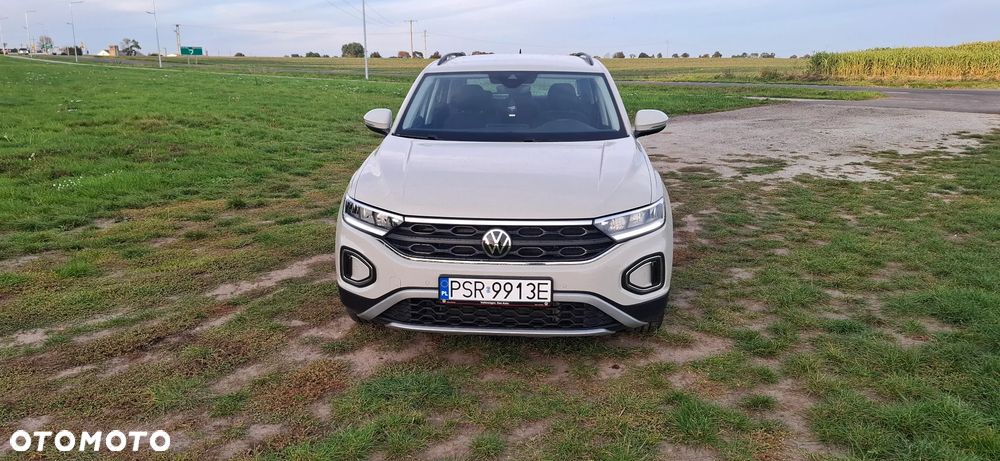 Volkswagen T-Roc 2022 photo 2