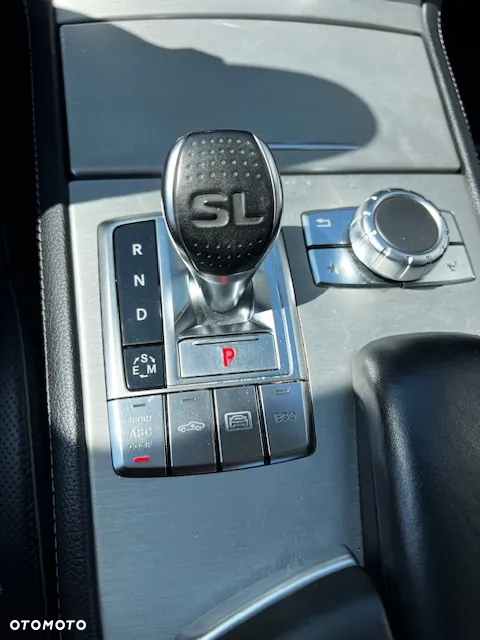 Mercedes-Benz SL 500 7G-TRONIC - 11