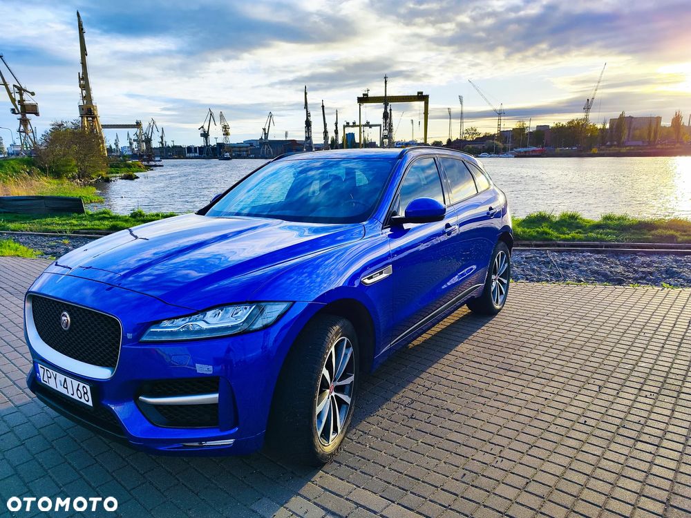 Jaguar F-Pace 2.0 i4D AWD R-Sport - 33