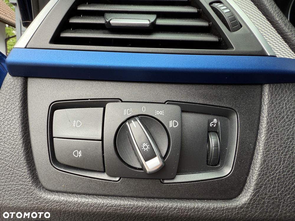 BMW Seria 3 320d xDrive M Sport - 22