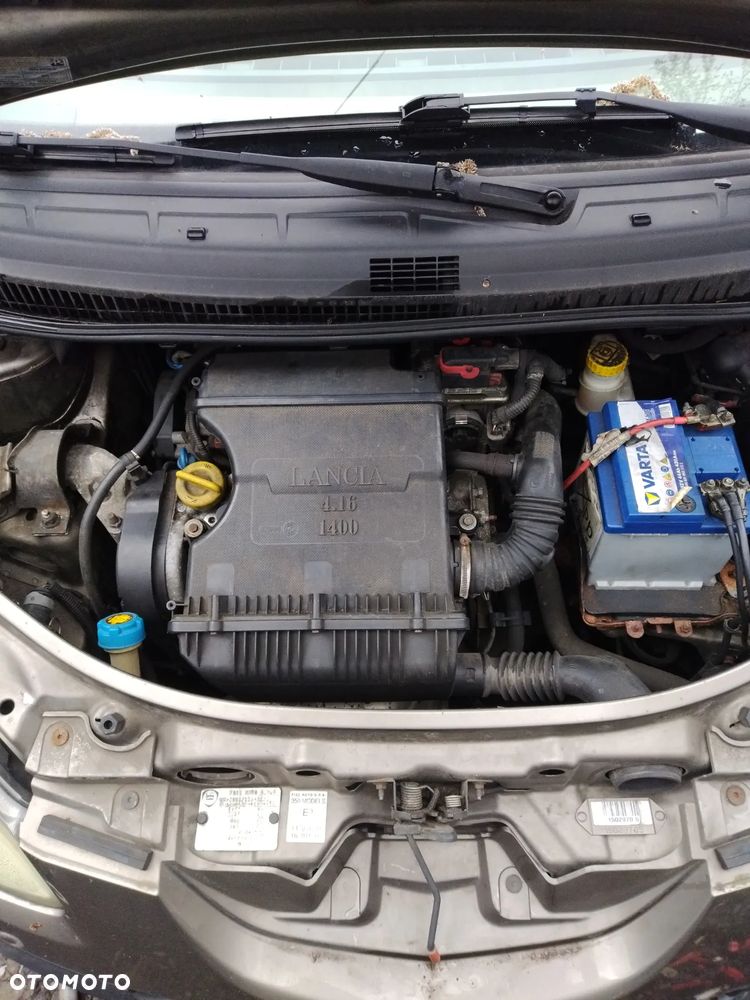 Lancia Musa na części - 6
