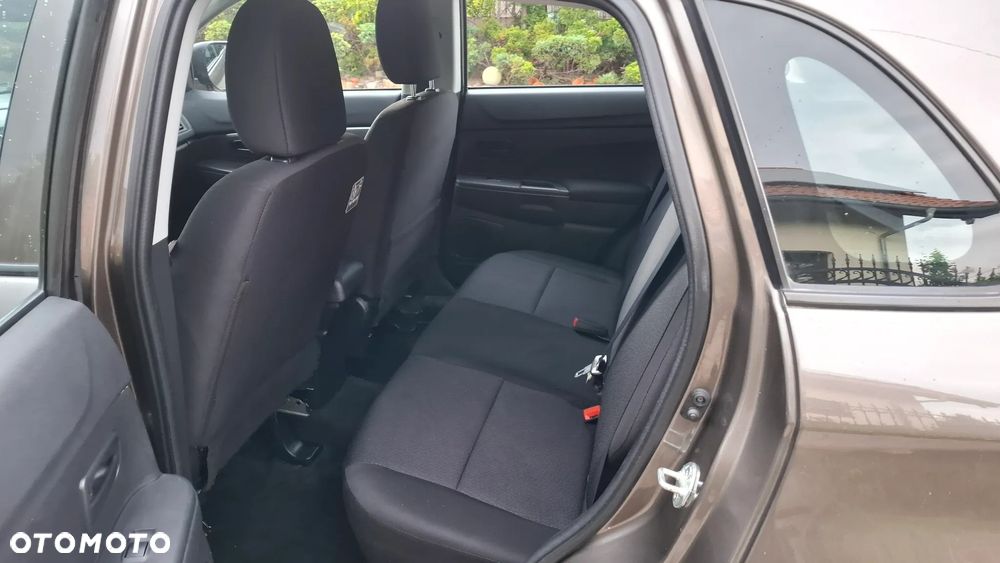 Mitsubishi ASX 1.6 2WD Inform - 11
