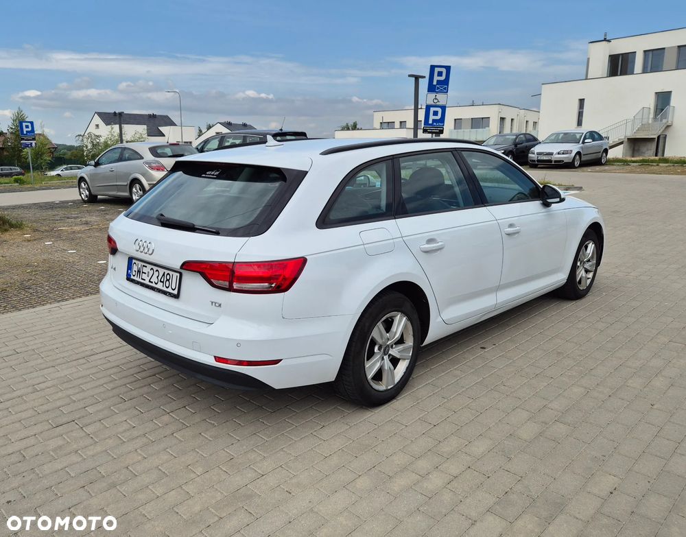 Audi A4 Avant 2.0 TDI S tronic - 2