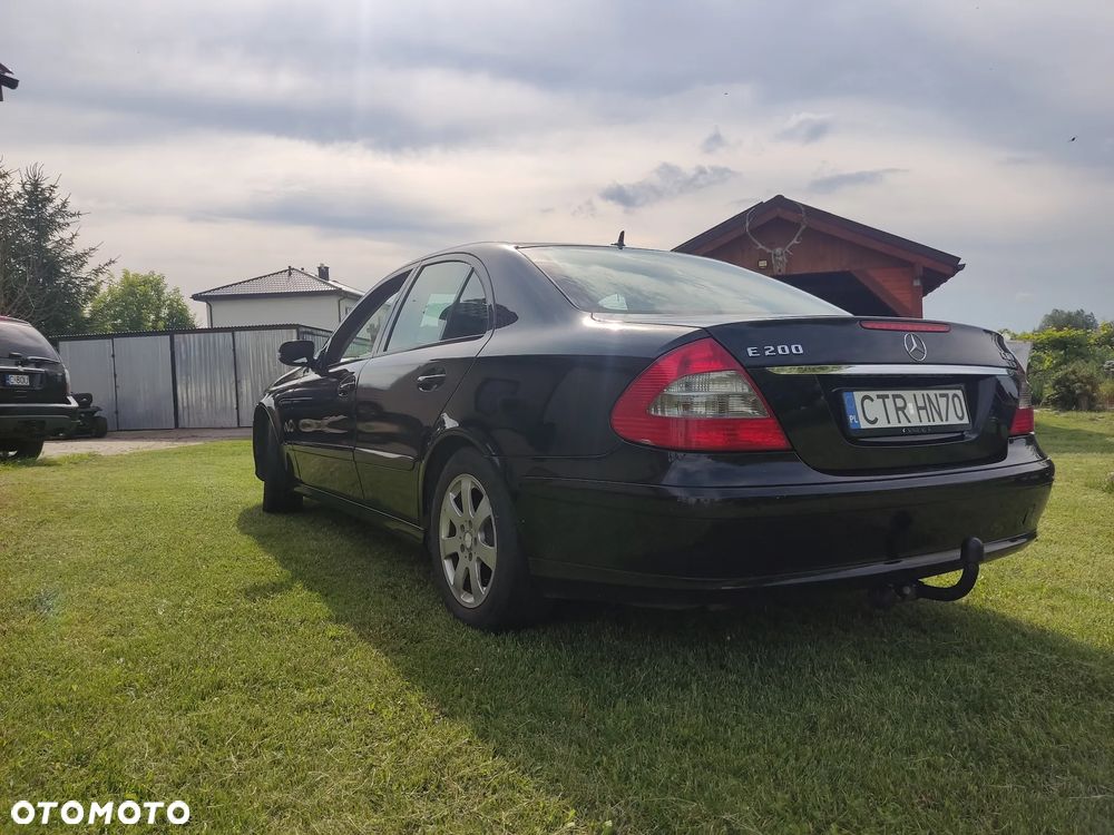Mercedes-Benz Klasa E 200 CDI Classic - 6