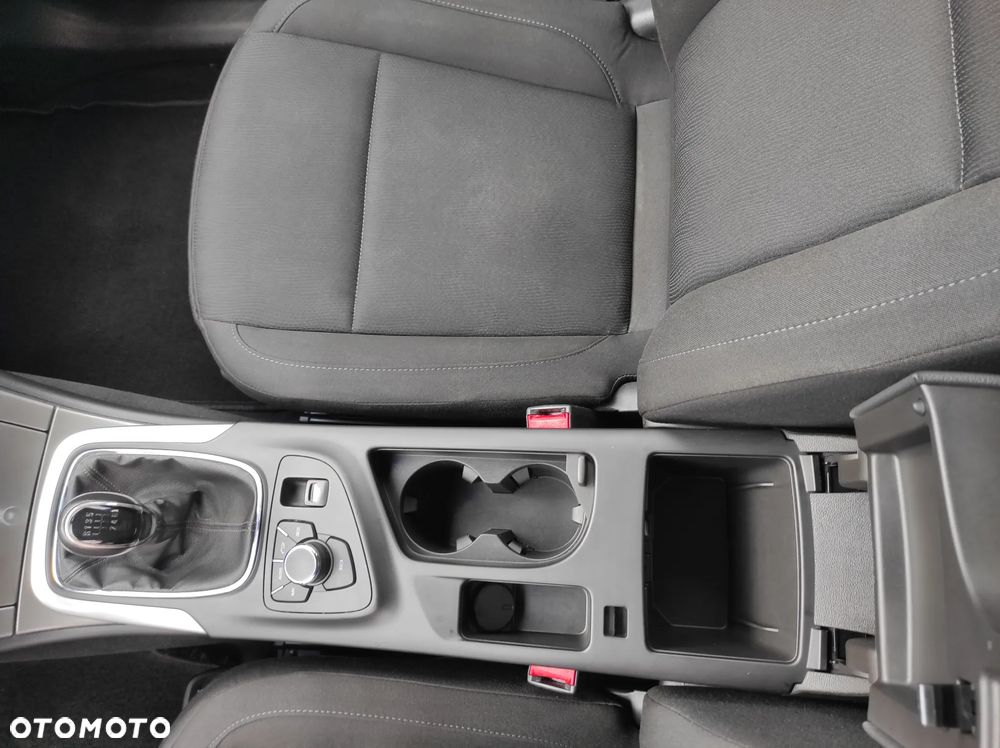 Opel Insignia 2.0 CDTI - 23