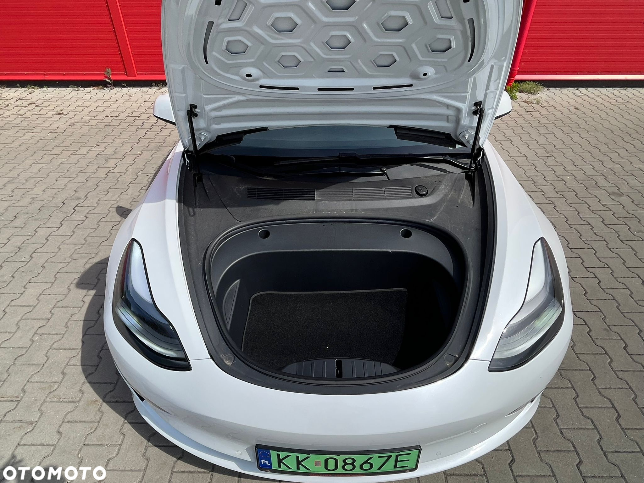 Tesla Model 3 Langstreckenbatterie Allradantrieb Dual Motor Performance - 35