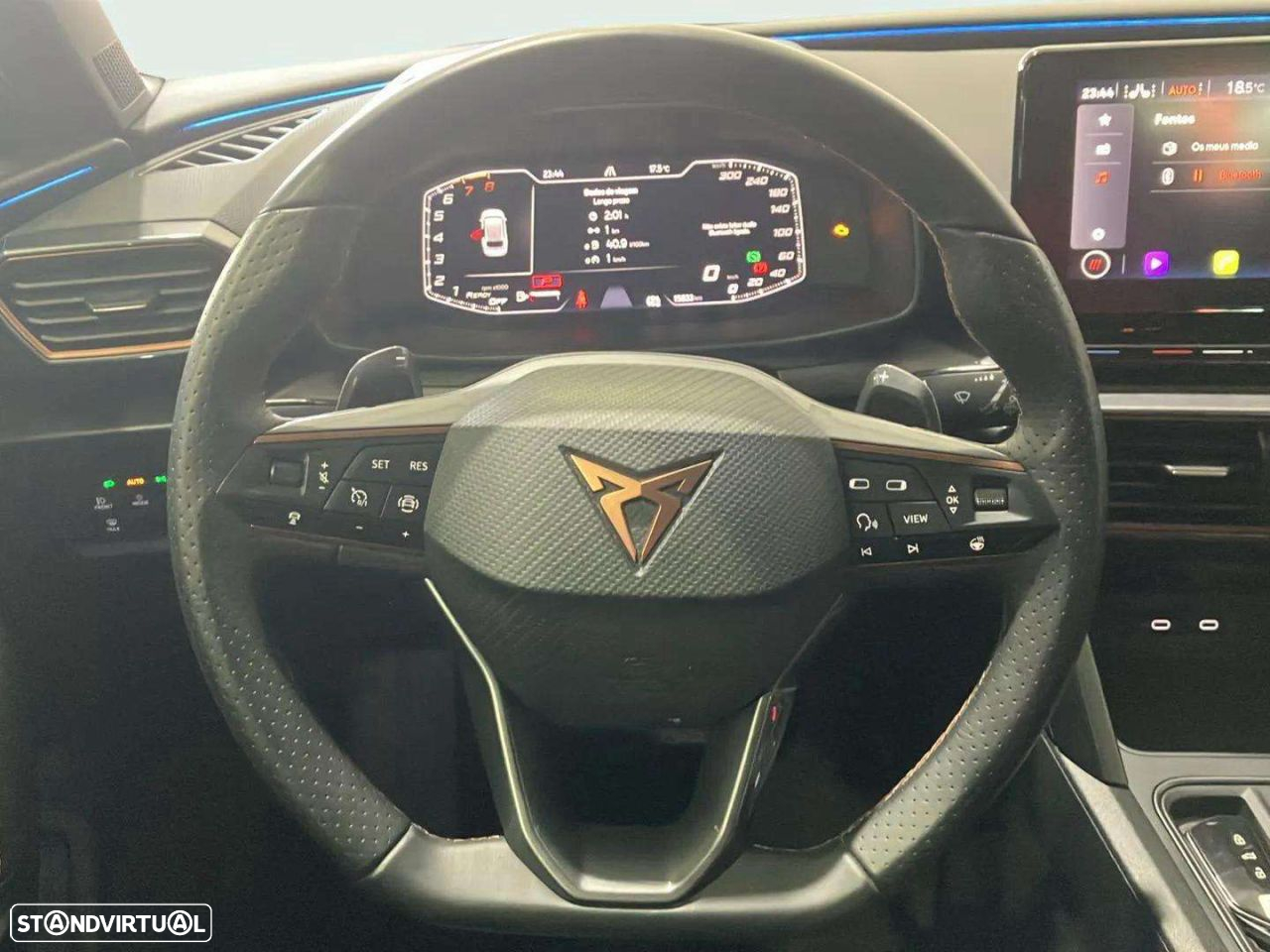 Cupra Leon ST 1.5 eTSI MID DSG - 11