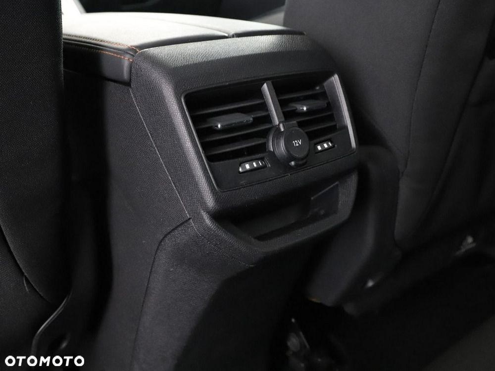 Peugeot 3008 BlueHDi 130 Stop & Start EAT8 Active Business-Paket - 40