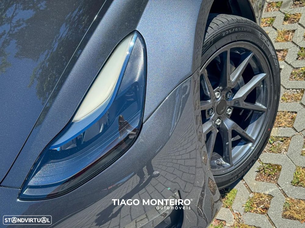 Tesla Model 3 Long Range AWD Dual Motor - 24