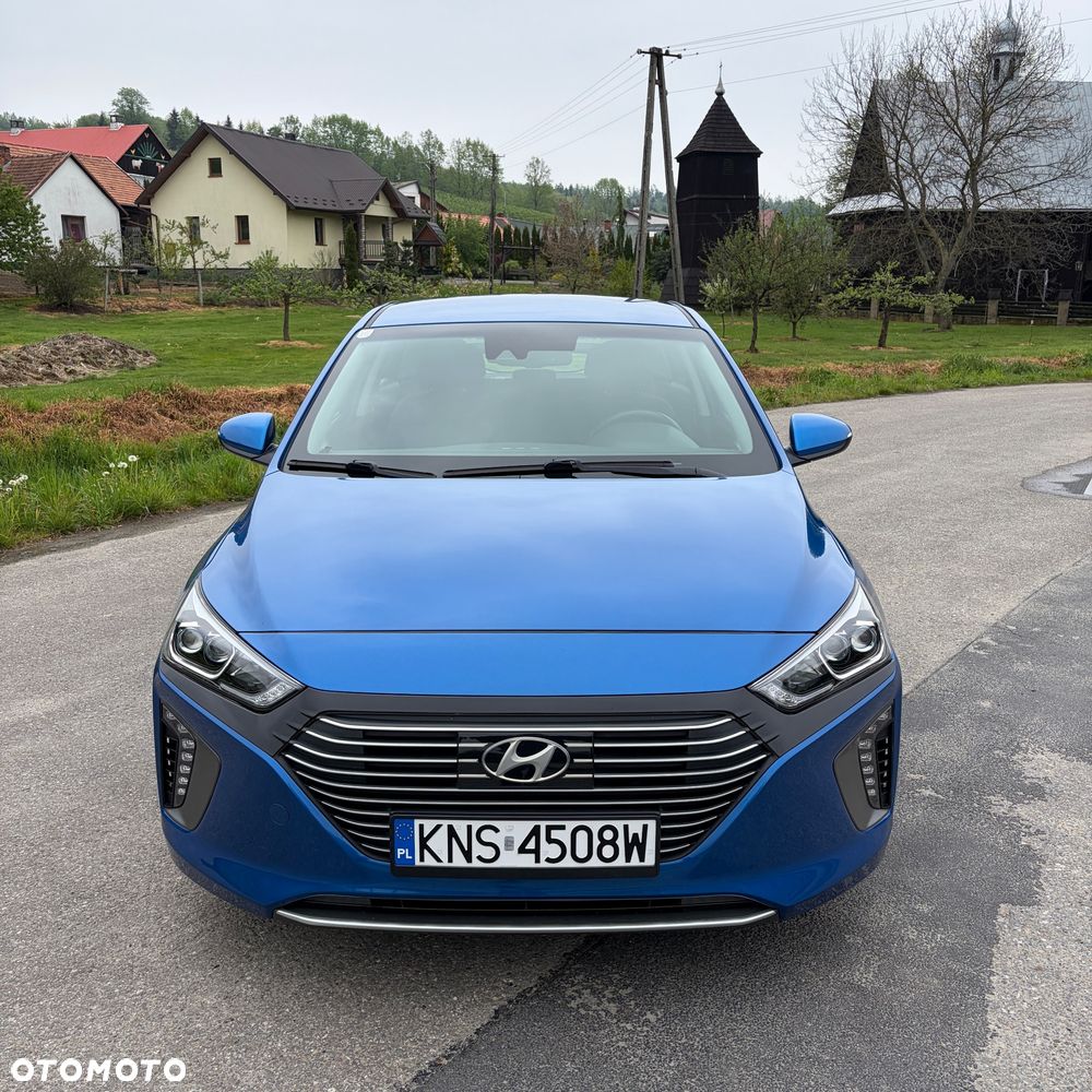 Hyundai IONIQ Plug-in hybrid Premium - 22