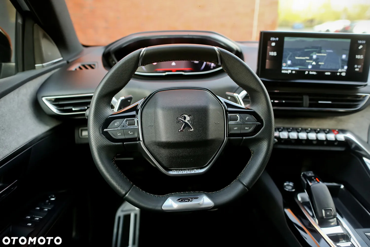 Peugeot 5008 2.0 BlueHDi GT Pack S&S EAT8 - 29