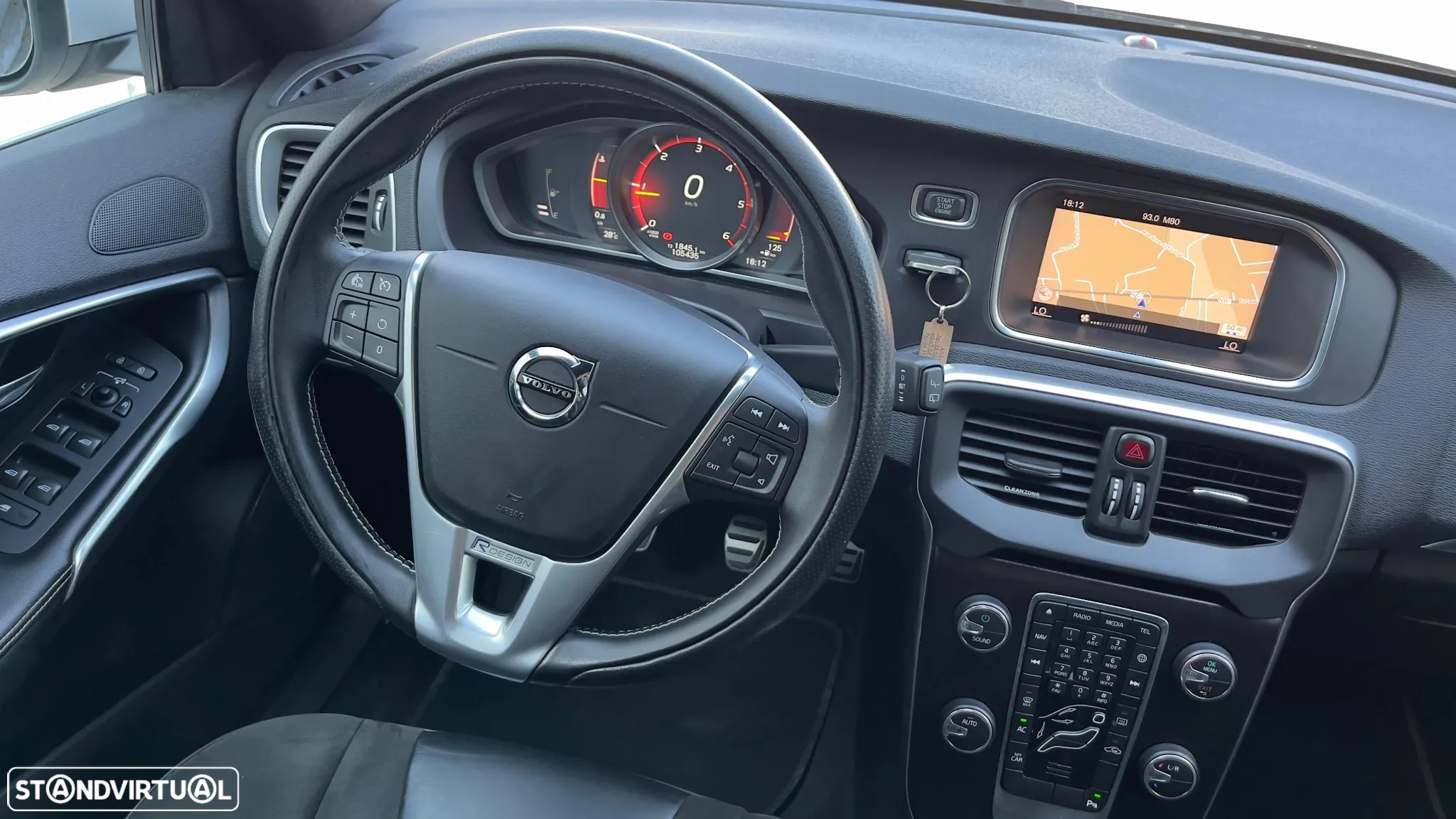Volvo V40 2.0 D2 R-Design - 12