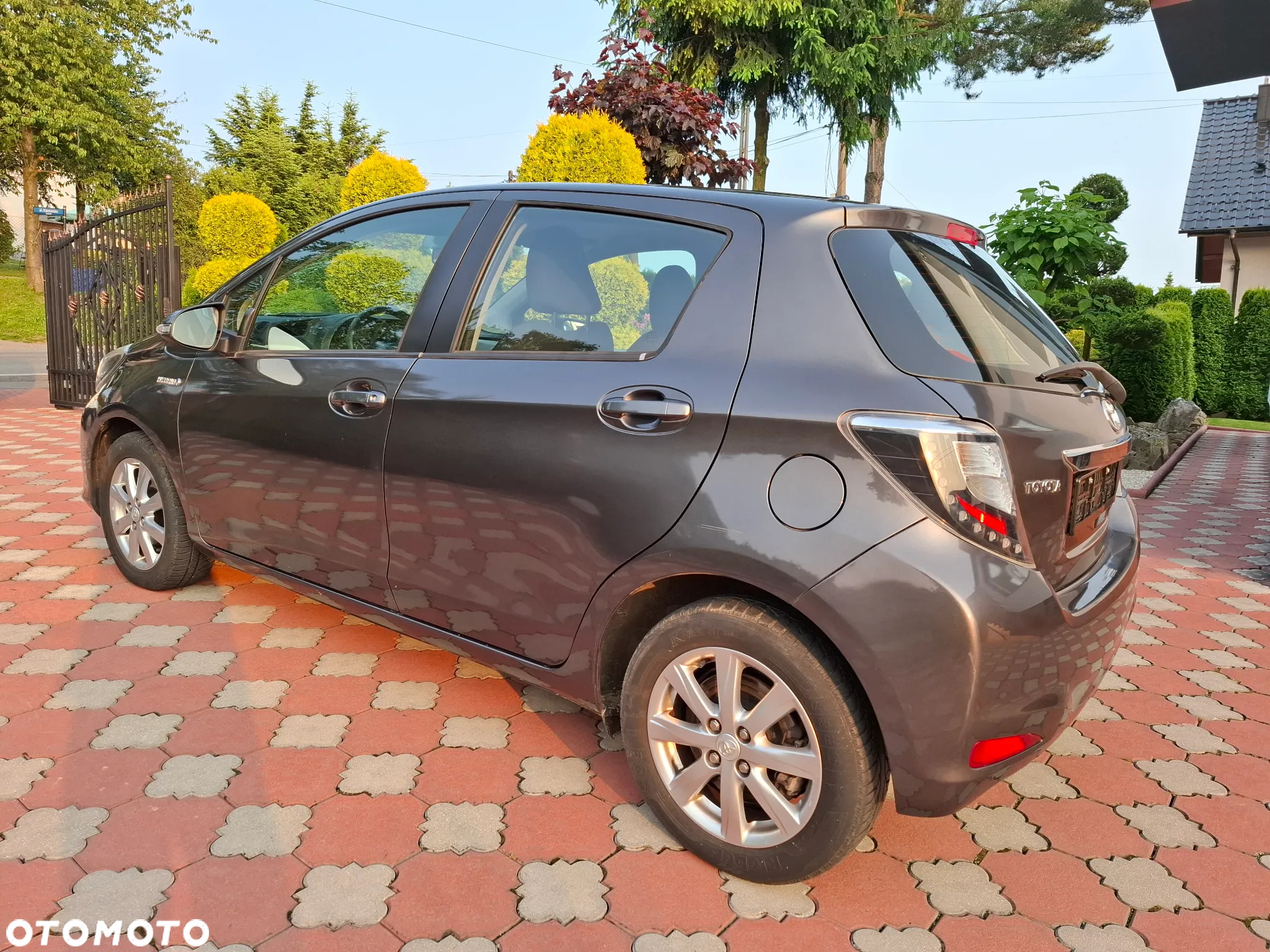 Toyota Yaris Hybrid 1.5 VVT-i Comfort - 7