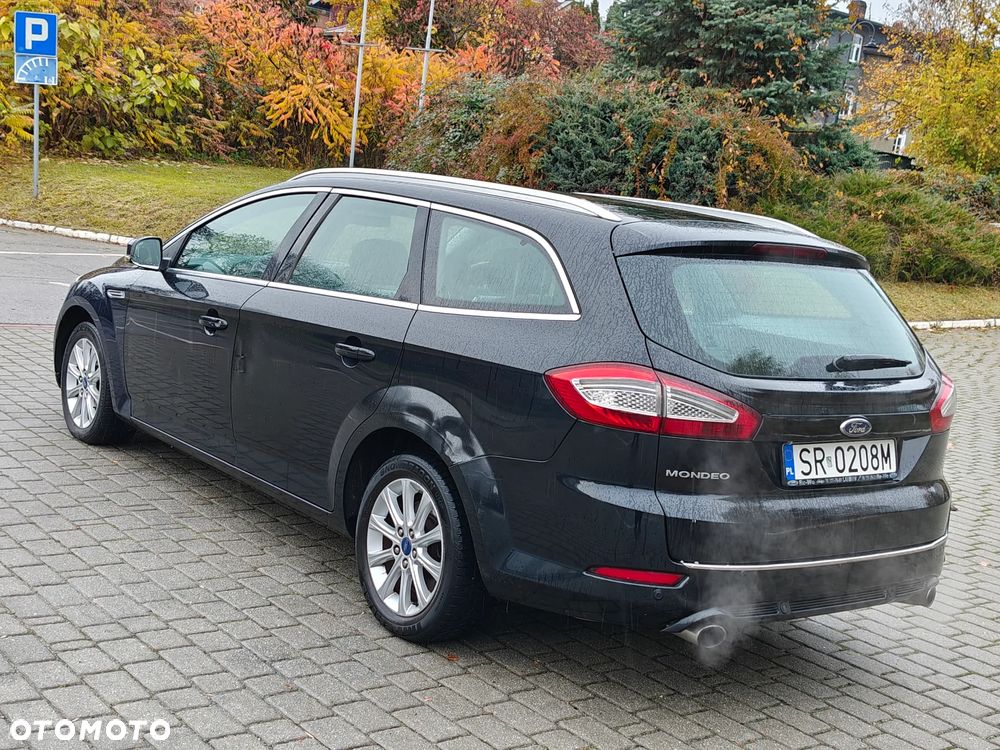 Ford Mondeo 2.0 T Ghia MPS6 - 14