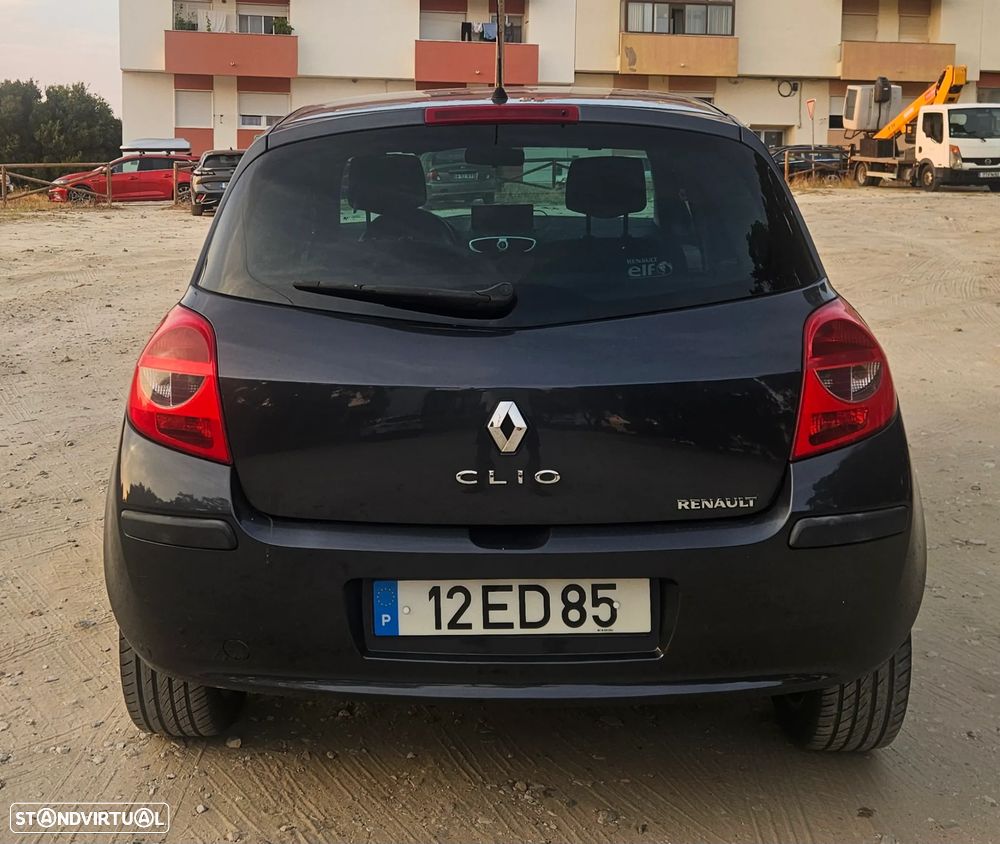 Renault Clio 1.2 16V Dynamique - 5