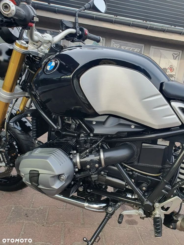 BMW R - 7