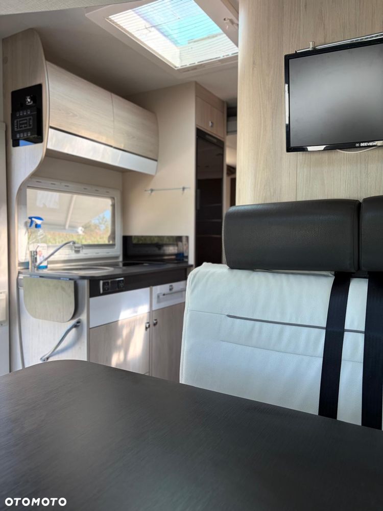 Ford Transit Challenger - 30