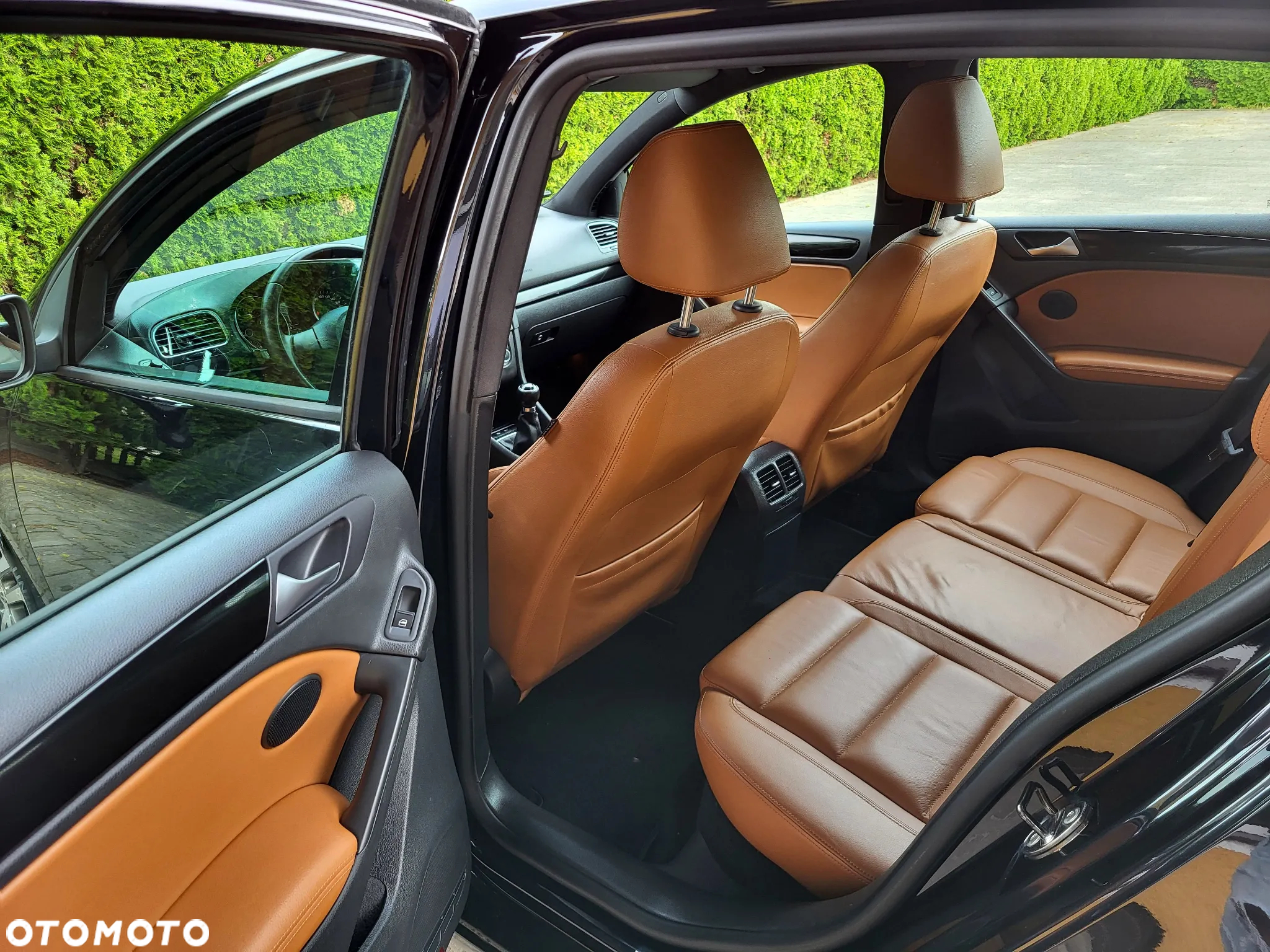 Volkswagen Golf VI 1.6 Highline - 23