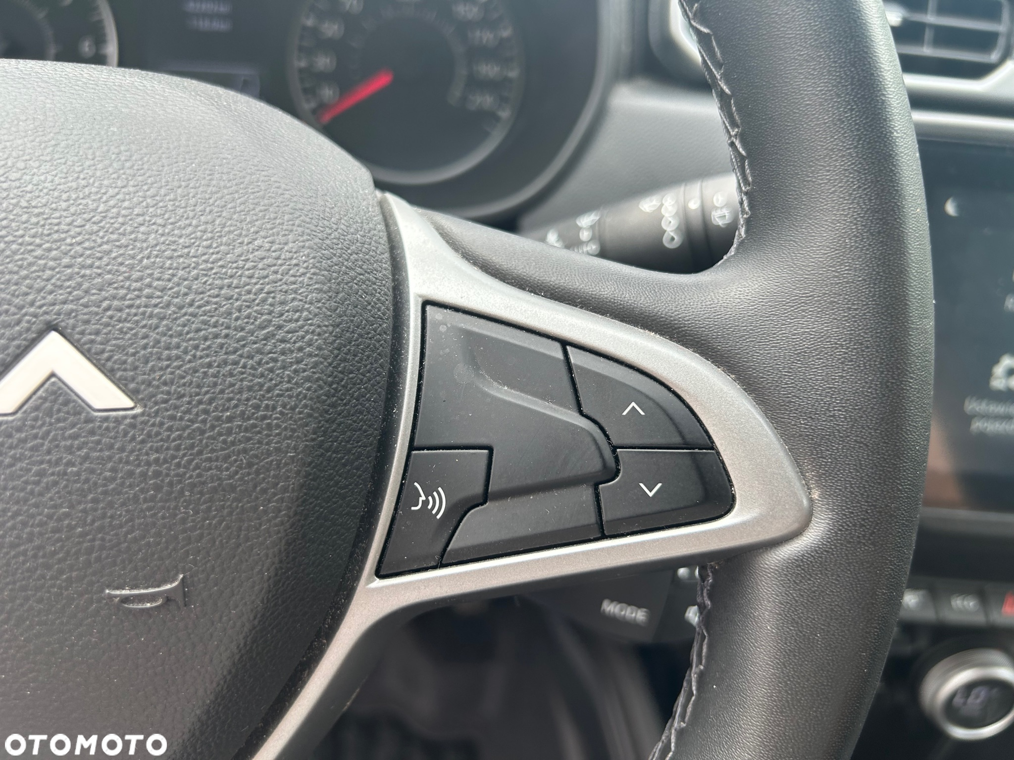 Dacia Duster 1.0 TCe Journey - 30