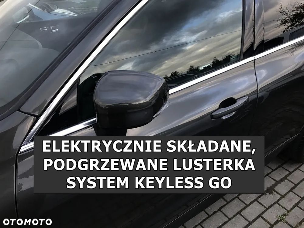 Volvo XC 60 T5 AWD Momentum Pro - 26