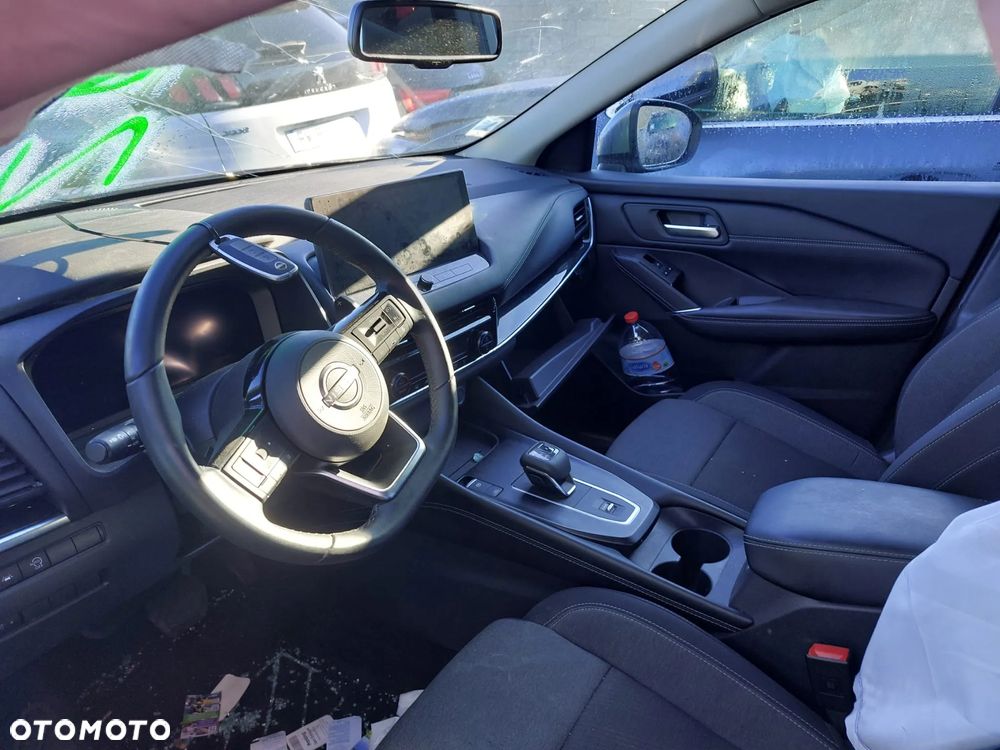 Nissan Qashqai 1.3 DIG-T Tekna DCT - 4