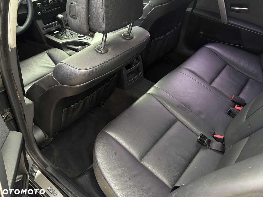 BMW Seria 5 - 16