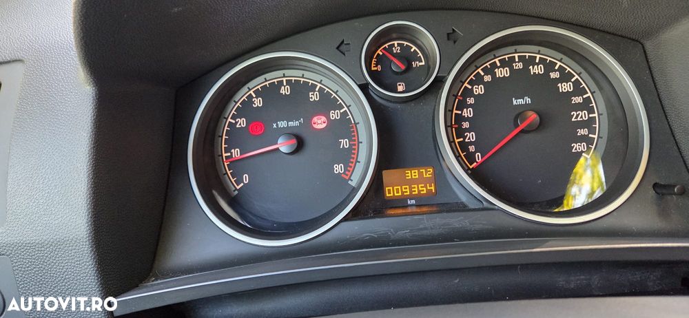 Opel Zafira 1.8i Enjoy - 14