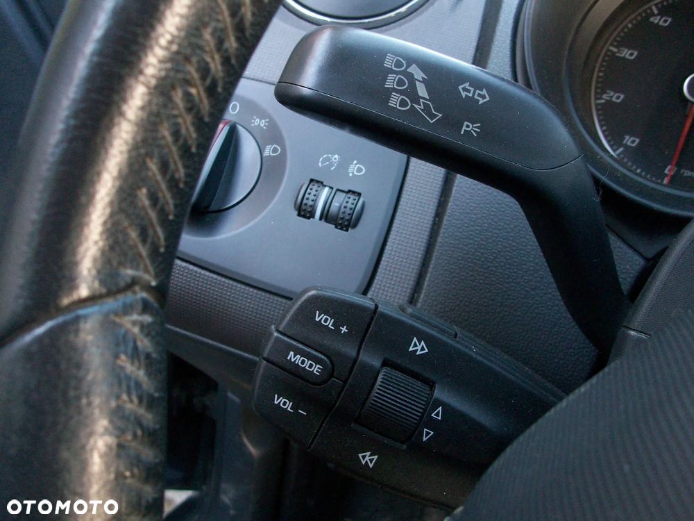 Seat Ibiza 1.4 16V Style - 17