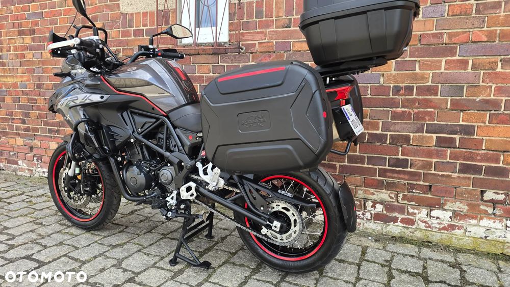 Benelli TRK 502X - 12